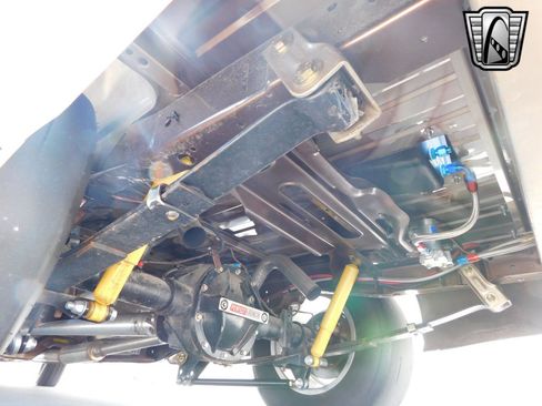 Used 2000 Chevrolet S10 Pickup LS w/ Preferred Equipment Group image 19