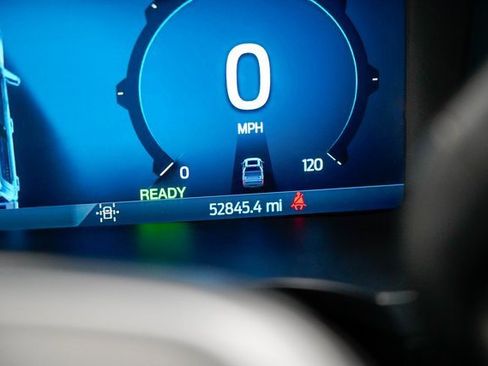 Used 2024 Ford F150 XLT w/ Mobile Office Package image 25