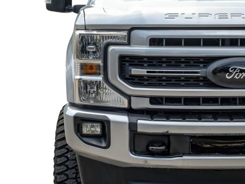 Used 2020 Ford F250 Lariat w/ Lariat Ultimate Package AWD/4WD image 48