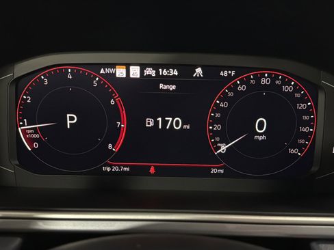 New 2026 Volkswagen Taos SEL image 21