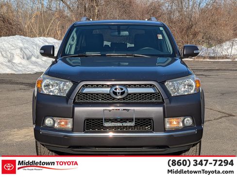 Used 2011 Toyota 4Runner SR5 w/ Premium Pkg w/Leather image 8