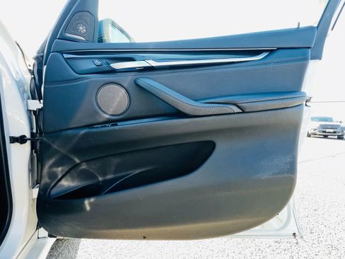 Used 2019 BMW X6 xDrive50i image 23