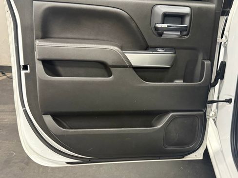 Used 2017 Chevrolet Silverado 1500 LT w/ All Star Edition image 34