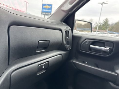Used 2023 Chevrolet Silverado 1500 Custom image 22