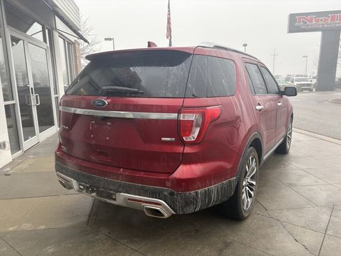 Used 2017 Ford Explorer Platinum image 9