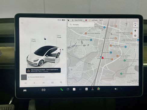 Used 2023 Tesla Model 3 Standard Range RWD image 19
