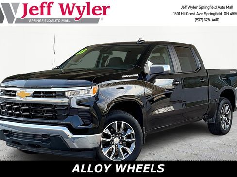 Used 2023 Chevrolet Silverado 1500 LT AWD/4WD image 1