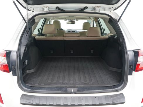Used 2016 Subaru Outback 2.5i Limited AWD/4WD image 17