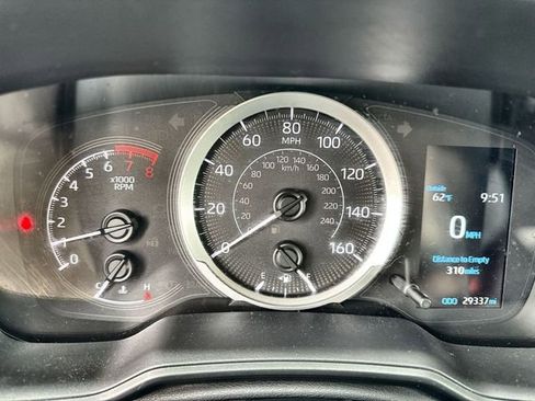 Used 2022 Toyota Corolla LE image 24