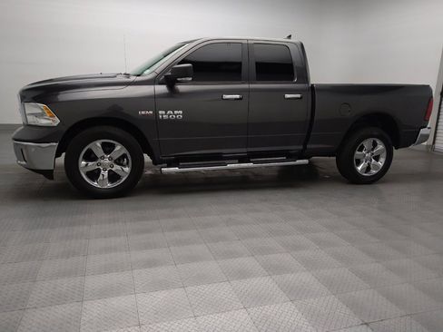 Used 2018 RAM 1500 Big Horn RWD image 2