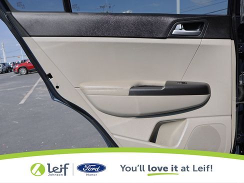 Used 2021 Kia Sportage LX w/ LX Fwd Popular Package image 25