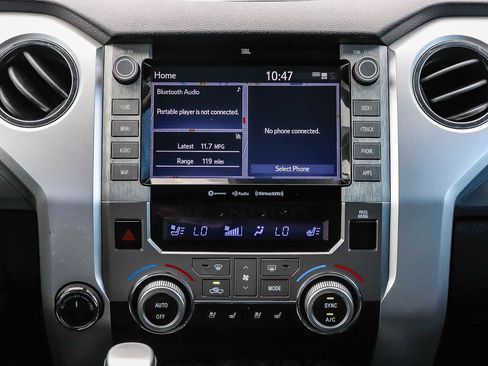 Used 2020 Toyota Tundra Platinum AWD/4WD image 19