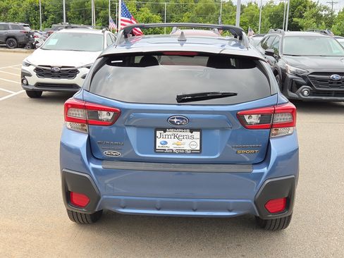 Used 2021 Subaru Crosstrek 2.5i Sport w/ Moonroof Package AWD/4WD image 4