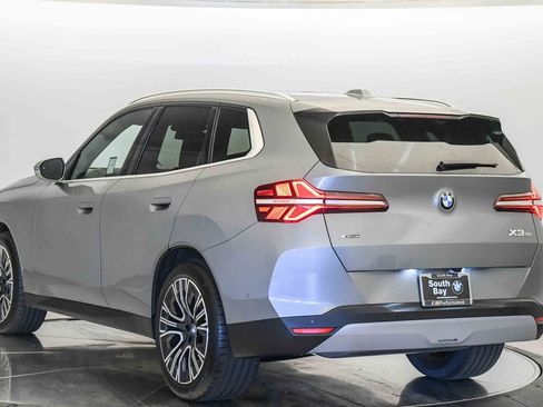 Used 2026 BMW X3 xDrive30i w/ Premium Package AWD/4WD image 2