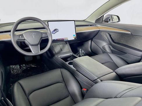 Used 2023 Tesla Model 3 Standard Range image 62