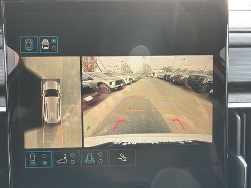 New 2026 GMC Acadia Elevation image 14