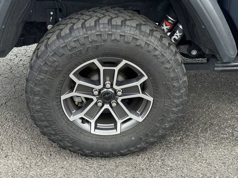 Certified 2025 Jeep Gladiator Mojave w/ Steel Bumper Group AWD/4WD image 12