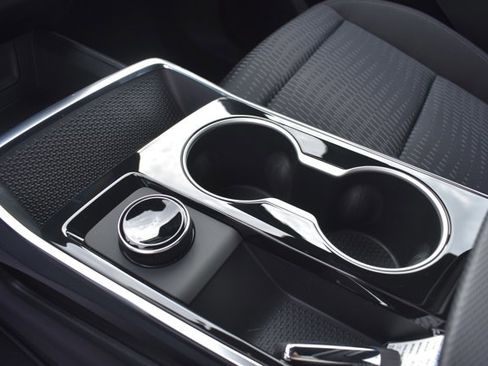 New 2026 Chevrolet Equinox LT image 26