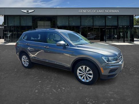 Used 2019 Volkswagen Tiguan SE AWD/4WD image 3