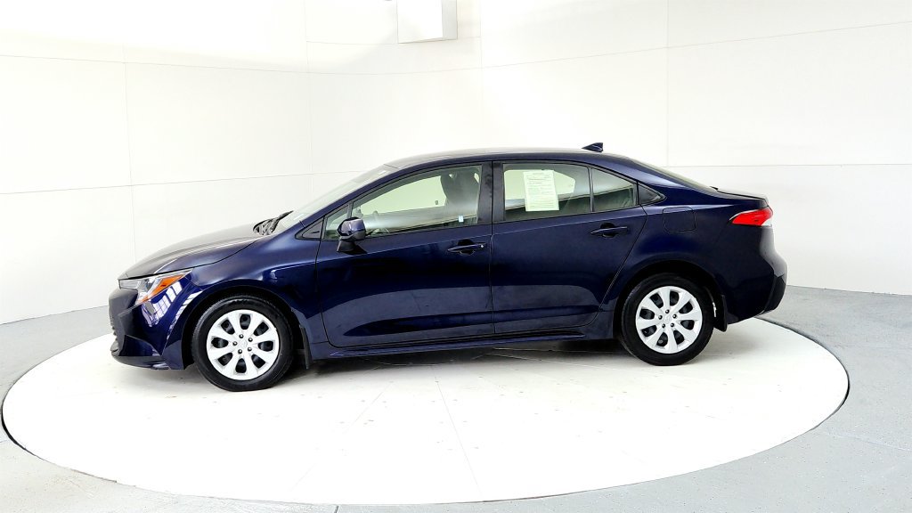 Certified 2023 Toyota Corolla LE FWD image 3
