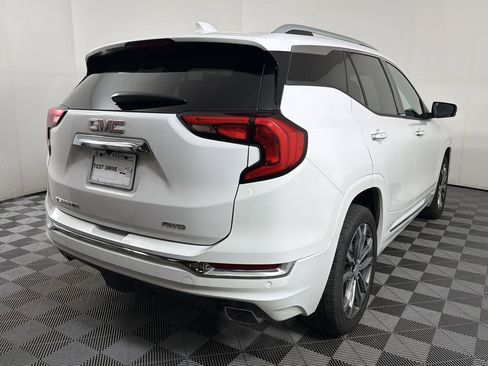 Used 2018 GMC Terrain Denali w/ Advanced Safety Package image 7