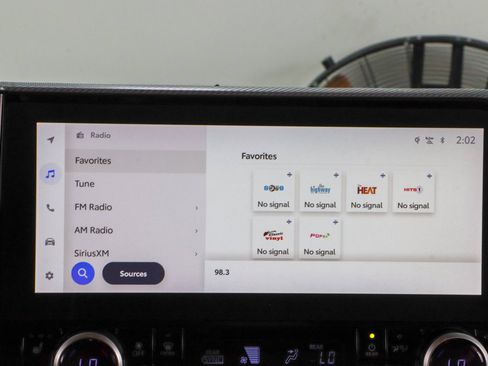 Used 2023 Toyota Highlander Platinum FWD image 20