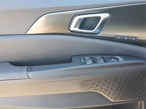 New 2026 Kia Carnival SX w/ SX Dark Edition Package image 19