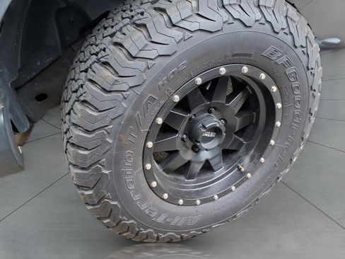 Used 2023 Ford Bronco Badlands AWD/4WD image 5