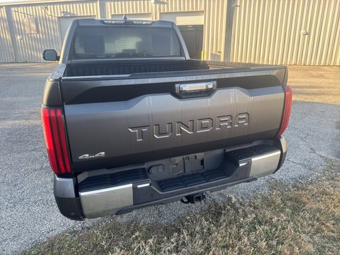 Used 2023 Toyota Tundra Limited image 5