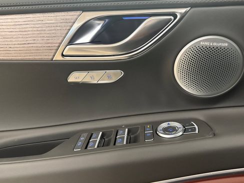 New 2026 Genesis GV80 3.5T Prestige AWD/4WD image 11