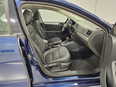 Used 2011 Volkswagen Jetta TDI image 20