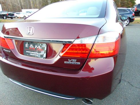 Used 2013 Honda Accord Touring image 34