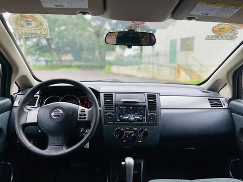 Used 2012 Nissan Versa 1.8 S w/ Plus Pkg image 13