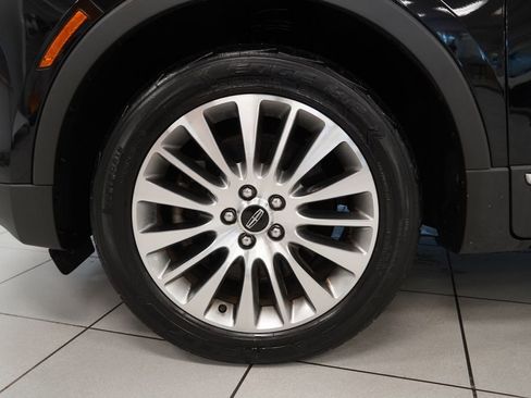 Used 2017 Lincoln MKC Reserve w/ Lincoln MKC Climate Package image 17