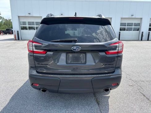 Used 2023 Subaru Ascent Onyx Edition AWD/4WD image 3