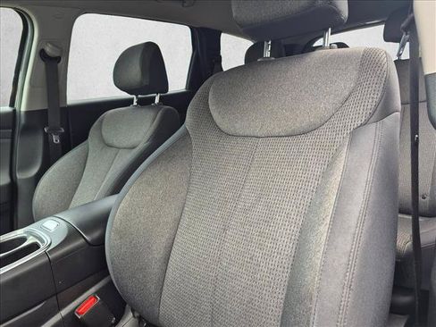 Used 2023 Hyundai Santa Fe SEL FWD image 12