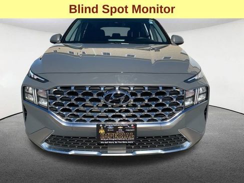 Used 2022 Hyundai Santa Fe SEL w/ Convenience Package image 4