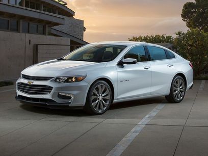 Used 2017 Chevrolet Malibu LT w/ Leather Package