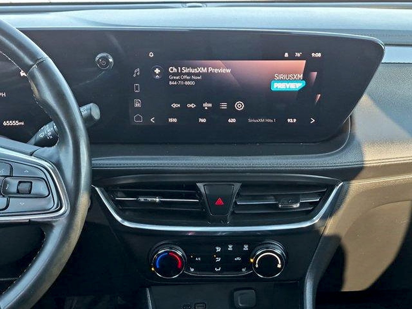 Used 2024 Buick Encore GX Preferred w/ Comfort Package FWD image 13