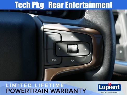 Used 2024 Chevrolet Tahoe High Country w/ Advanced Technology Package AWD/4WD image 23