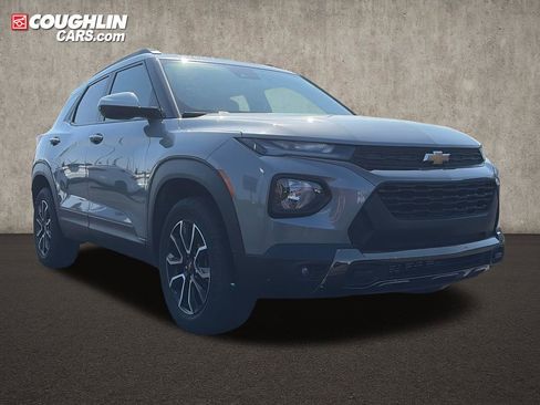 Used 2023 Chevrolet TrailBlazer ACTIV w/ Convenience Package AWD/4WD image 8