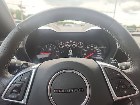 Used 2016 Chevrolet Camaro SS RWD image 22