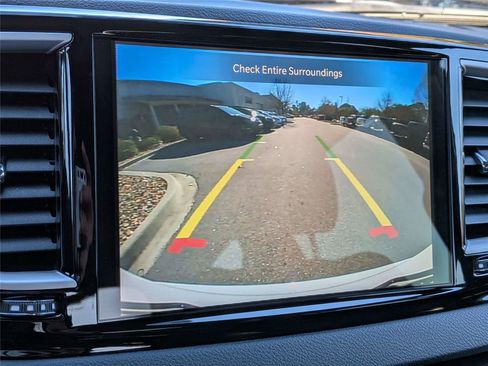 New 2026 Chrysler Voyager LX image 23