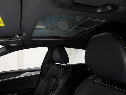 Used 2025 Kia K5 GT w/ GT1 Package FWD image 11
