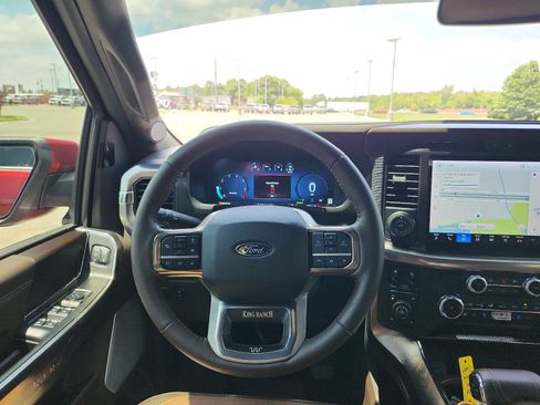 Used 2025 Ford F150 King Ranch w/ FX4 Off-Road Package AWD/4WD image 16