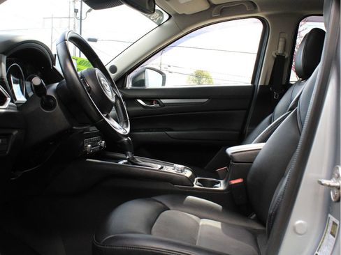 Used 2019 MAZDA CX-5 Touring AWD/4WD image 11
