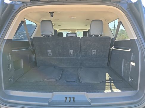 Used 2024 Ford Expedition Max XLT image 16