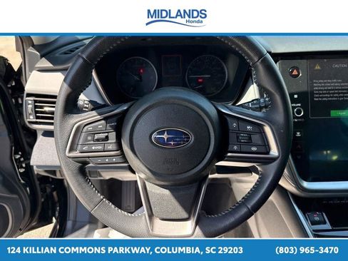 Used 2024 Subaru Outback Premium AWD/4WD image 25