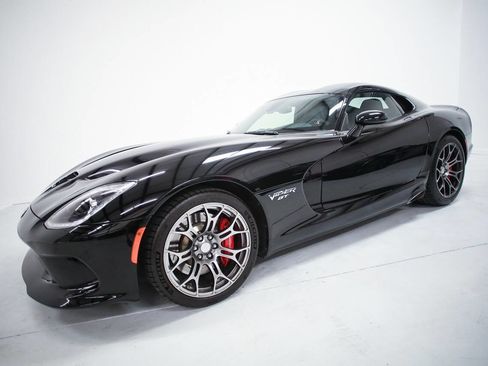 Used 2015 Dodge Viper w/ Quick Order Package 22J GT image 3