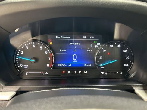 Certified 2020 Ford Explorer XLT w/ Equipment Group 202A AWD/4WD image 17